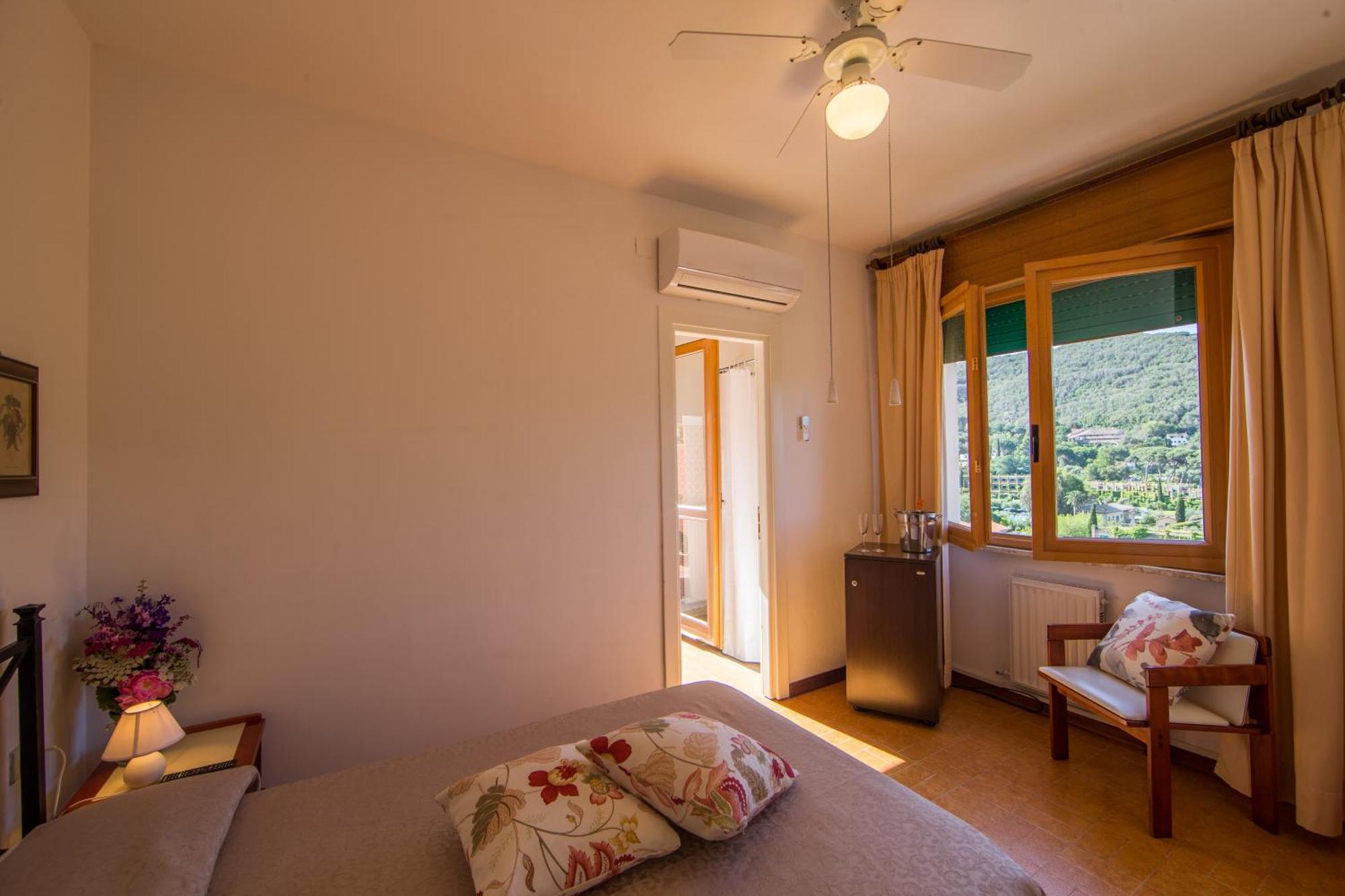Hotel La Feluca Portoferraio Eksteriør bilde