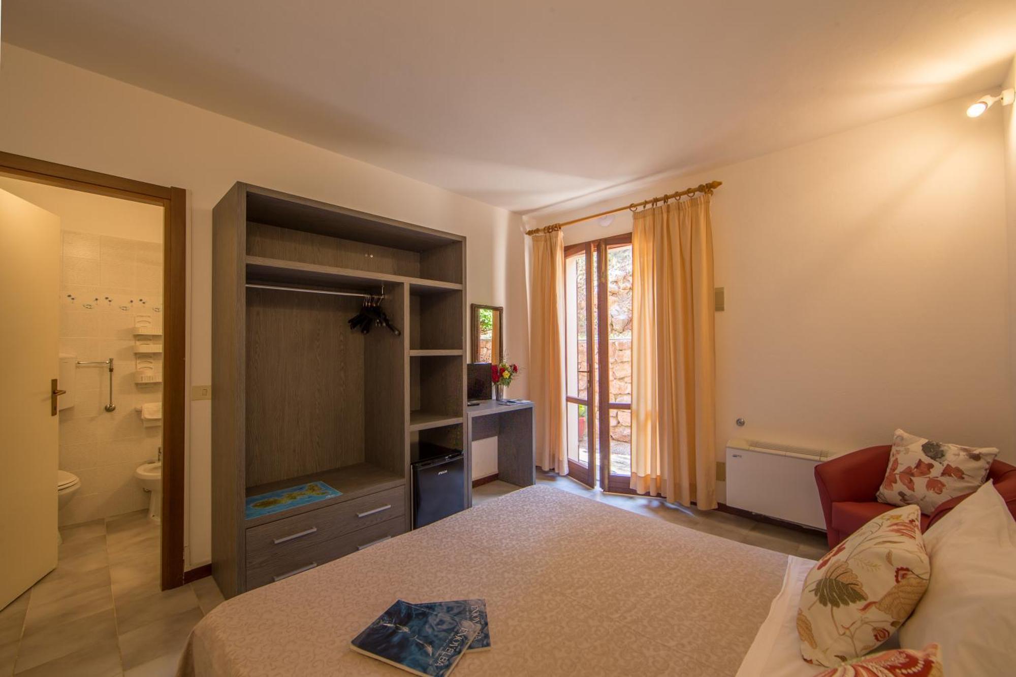 Hotel La Feluca Portoferraio Eksteriør bilde