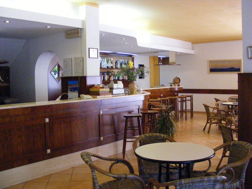 Hotel La Feluca Portoferraio Eksteriør bilde